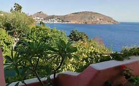 Casa Dei Melograni At Vourlidia Leros