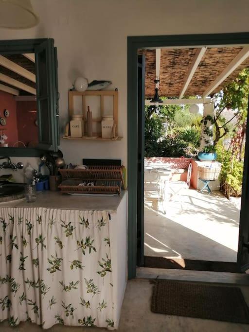 Casa Dei Melograni At Vourlidia Leros Villa Vromolithos Dış mekan fotoğraf